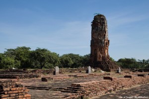 Wat Lokayasutharam, Ayutthaya